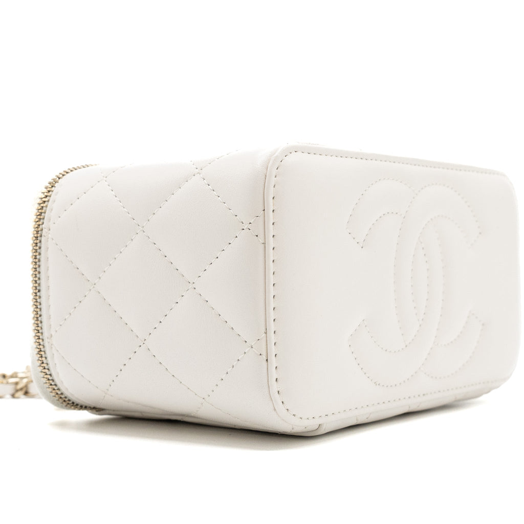 chanel-letter-cc-logo-chain-long-vanity-calfskin-white-lghw-1