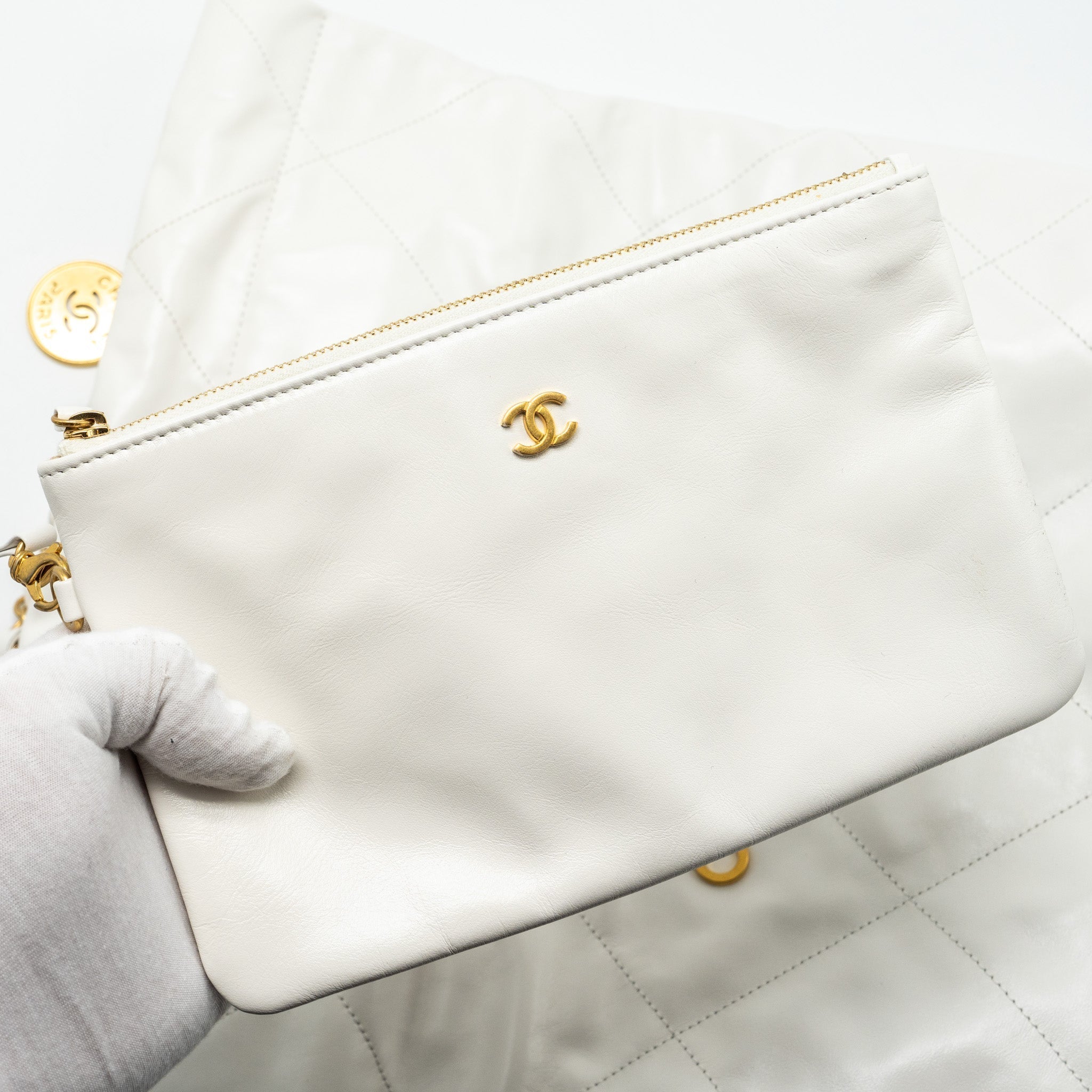 chanel-medium-22-bag-gold-letter-shiny-calfskin-white-ghw-microchip-copy