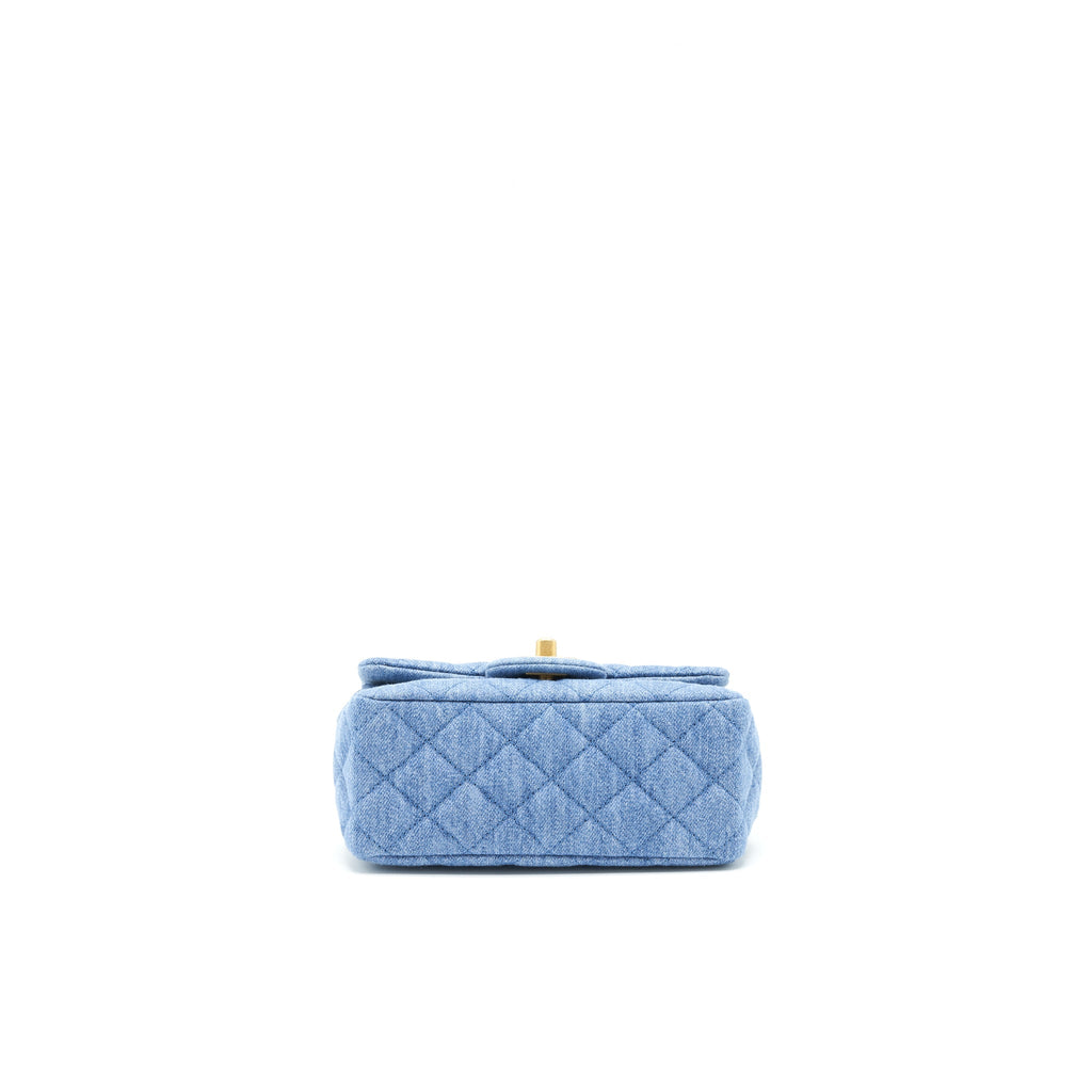 chanel-22c-denim-pearl-crush-mini-square-flap-bag-1