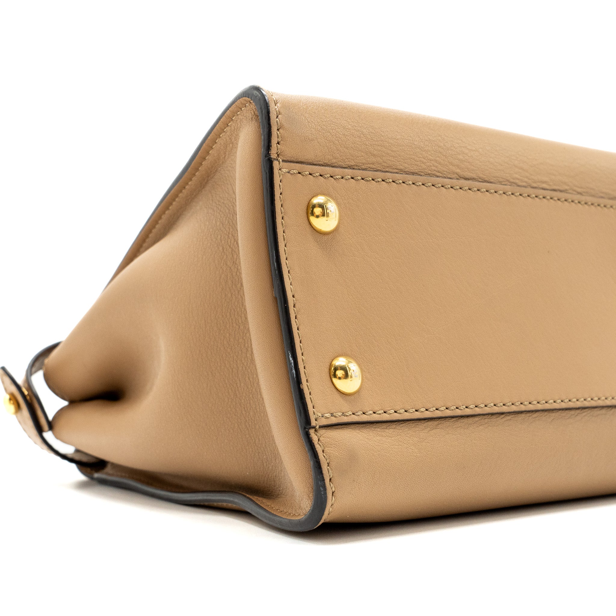 fendi-medium-peekaboo-calfskin-tobacco-multicolor-hardware-copy
