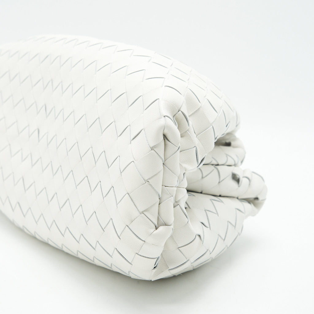 bottega-veneta-intrecciato-pouch-in-white
