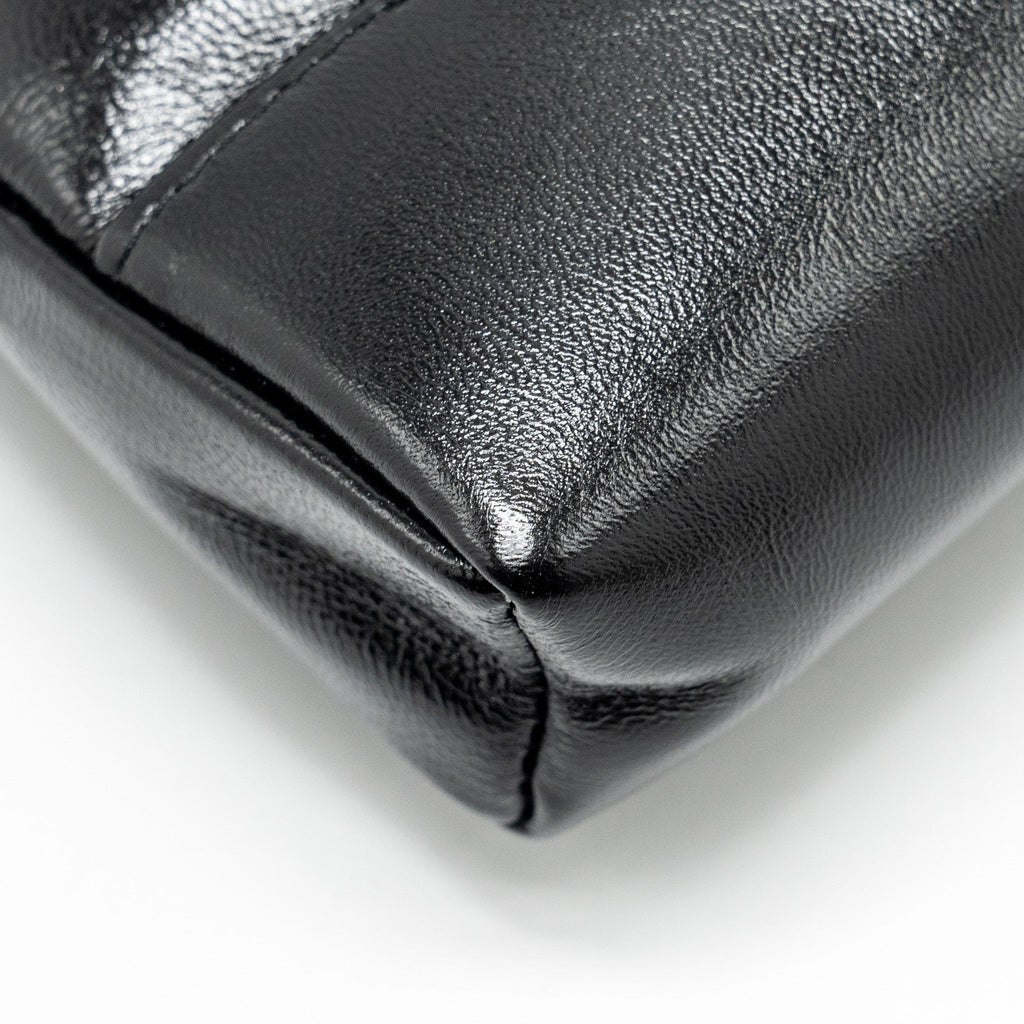 chanel-mini-31-clutch-with-chain-shiny-calfskin-black-lghwmicrochip
