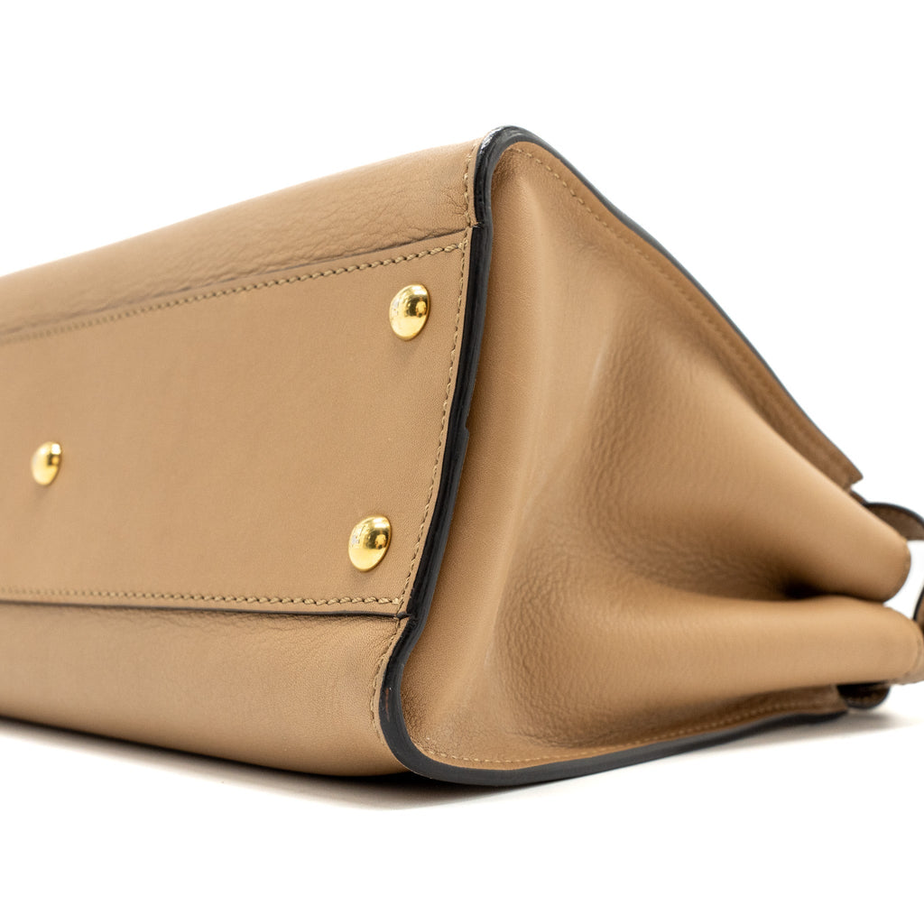 fendi-medium-peekaboo-calfskin-tobacco-multicolor-hardware-copy