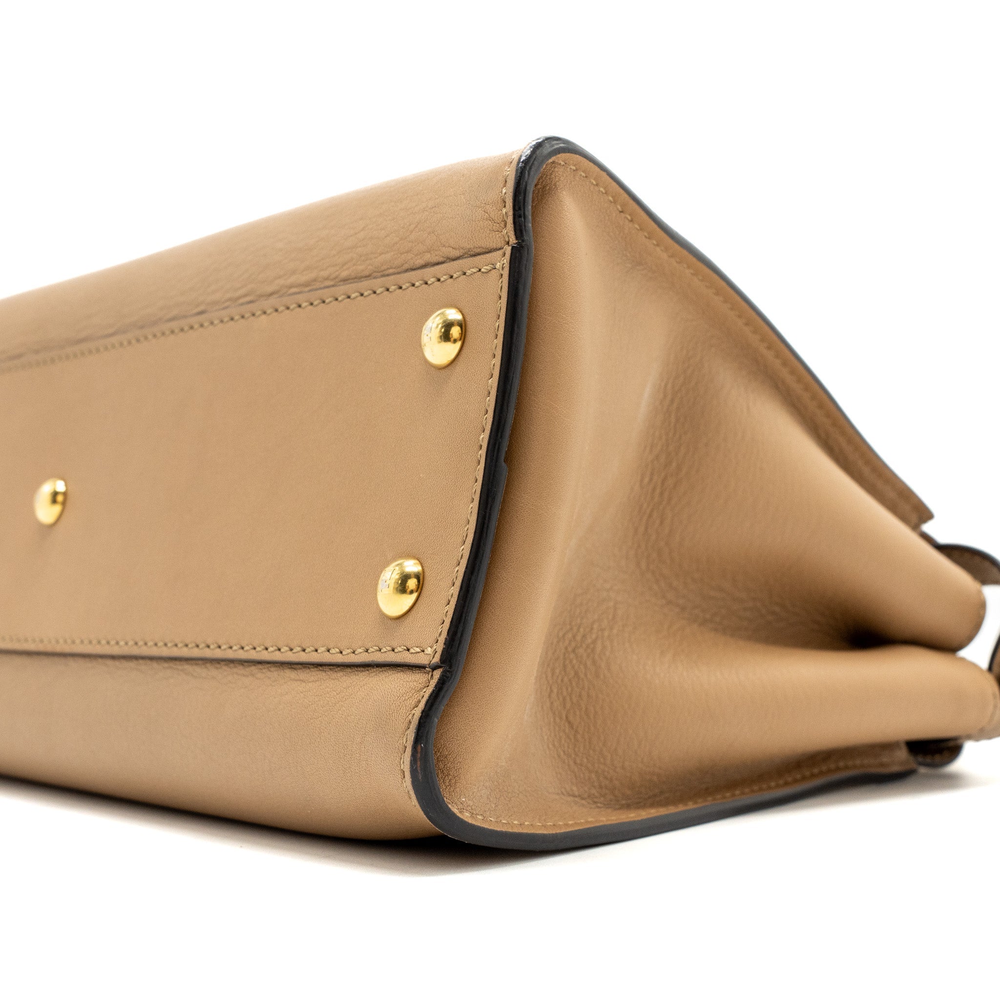fendi-medium-peekaboo-calfskin-tobacco-multicolor-hardware-copy