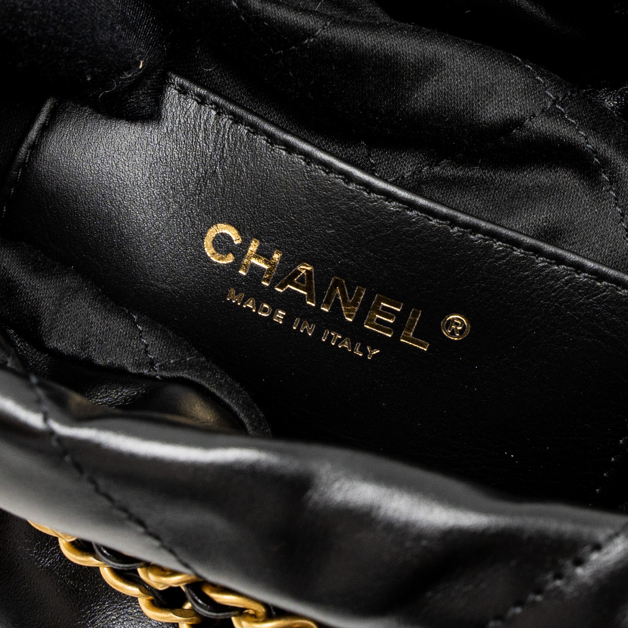 chanel-23s-mini-22-bag-shiny-calfskin-black-brushed-ghw-microchip