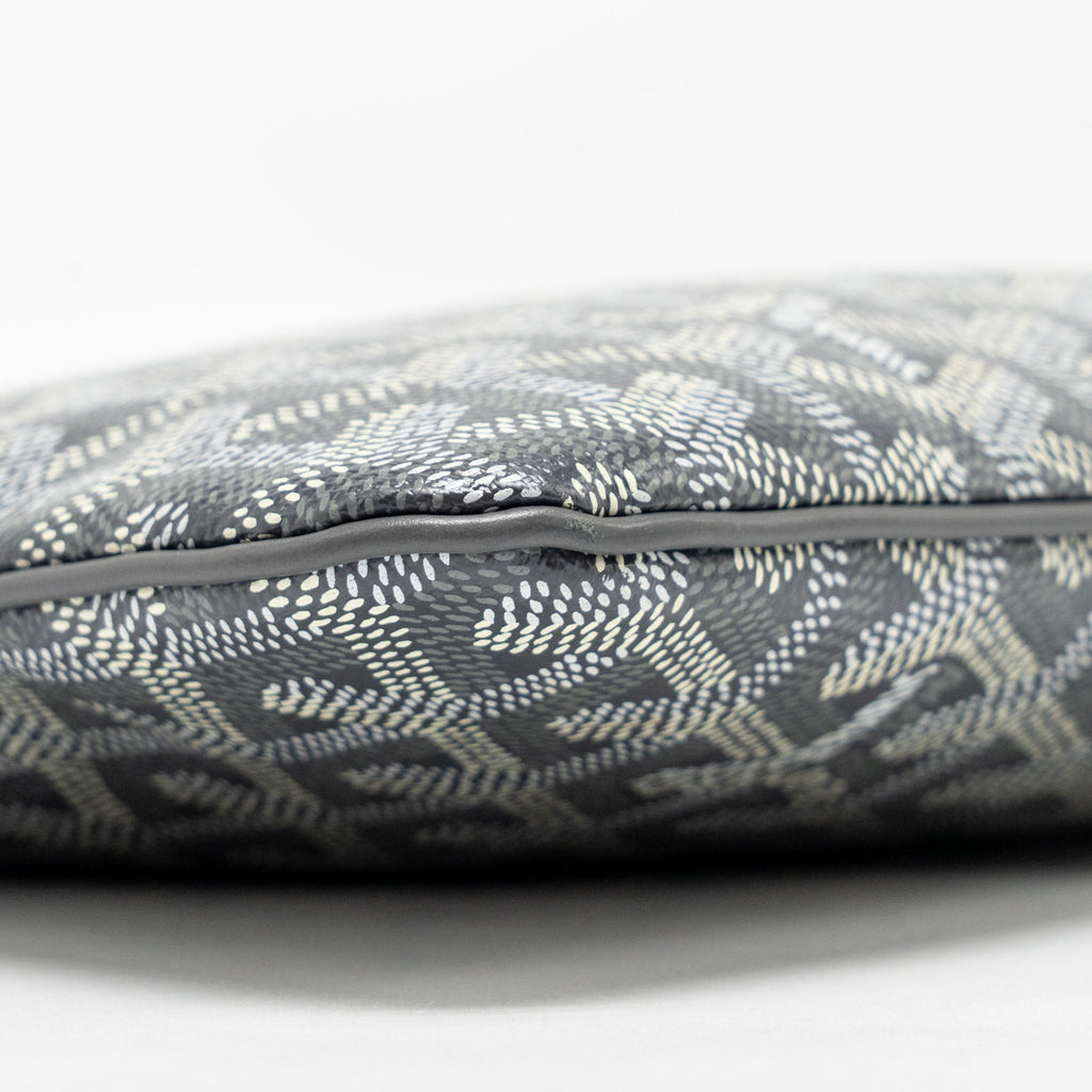 goyard-senat-mm-pouch-goyardline-canvas-grey-shw-1