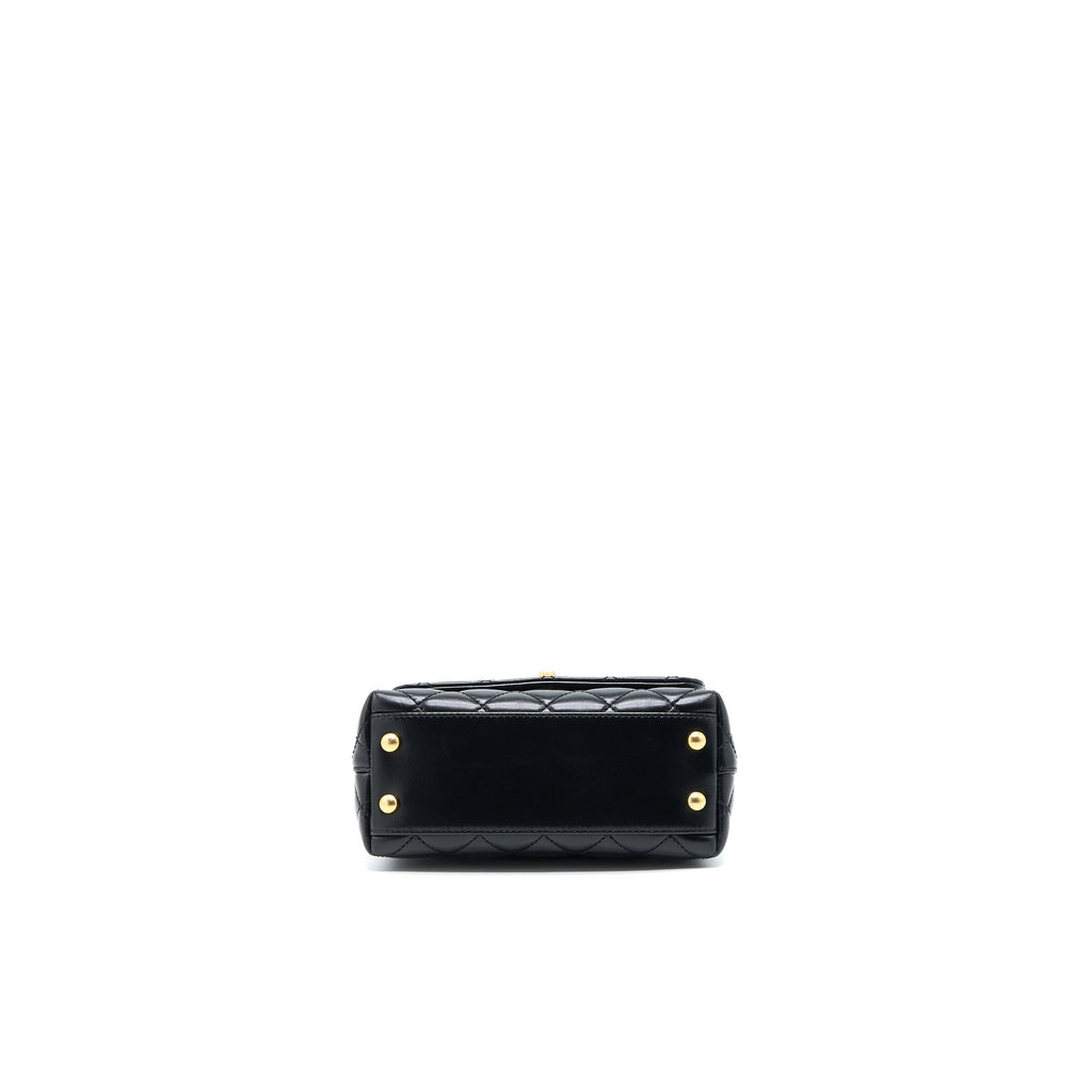 chanel-22a-mini-coco-handle-with-detailed-letter-handle-calfskin-black-ghw-microchip
