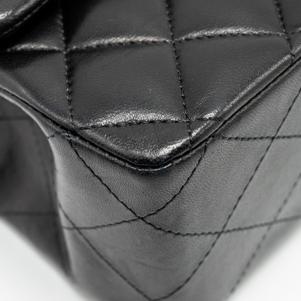 chanel-medium-classic-double-flap-bag-lambskin-black-ghw-copy-1