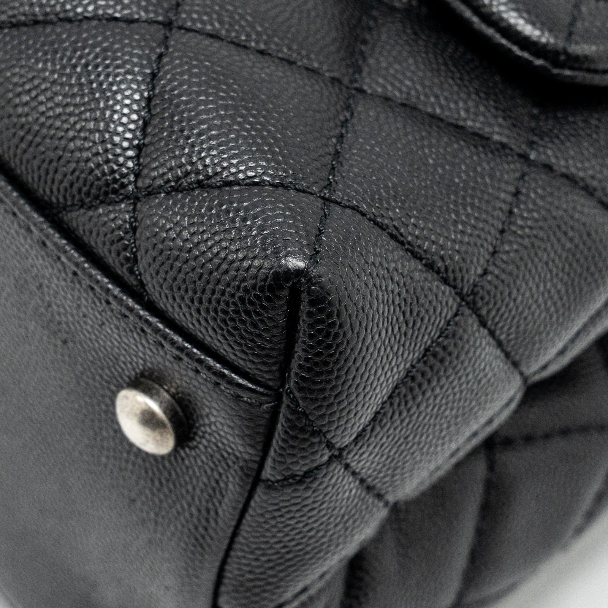 chanel-medium-coco-handle-caviar-lizard-handle-black-burgundy-ruthenium-hardware
