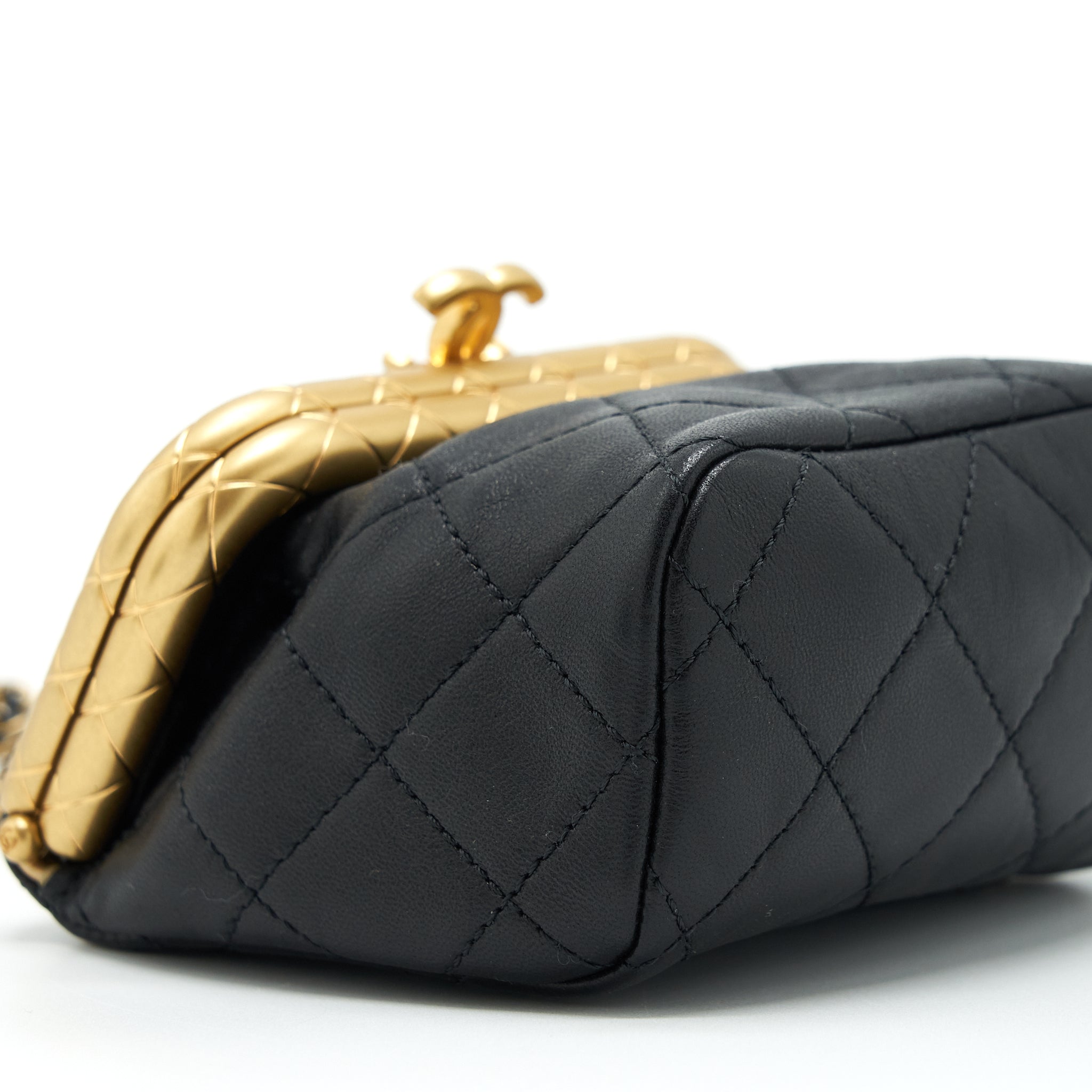 chanel-20a-kiss-lock-mini-vanity-flap-bag-calfskin-black-ghw-1
