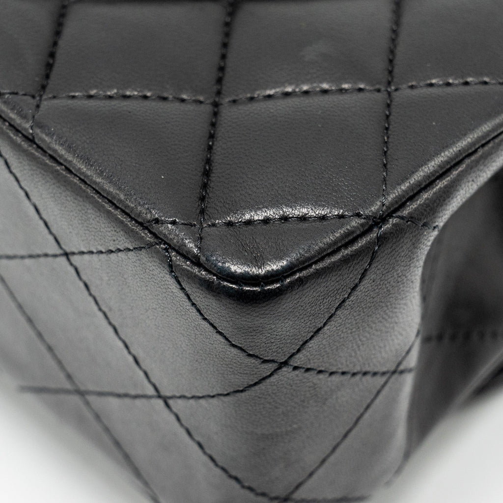 chanel-medium-classic-double-flap-bag-lambskin-black-ghw-copy-1