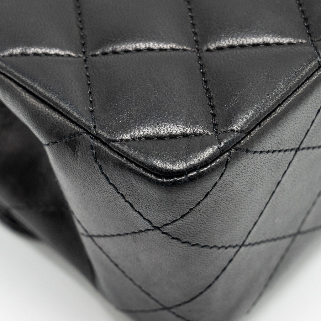 chanel-medium-classic-double-flap-bag-lambskin-black-ghw-copy-1