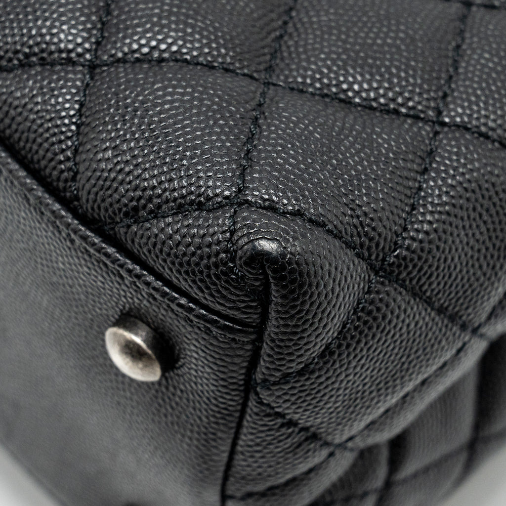 chanel-medium-coco-handle-caviar-lizard-handle-black-burgundy-ruthenium-hardware