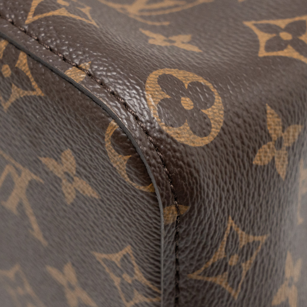 louis-vuitton-neo-noe-monogram-canvas-black-ghw-4
