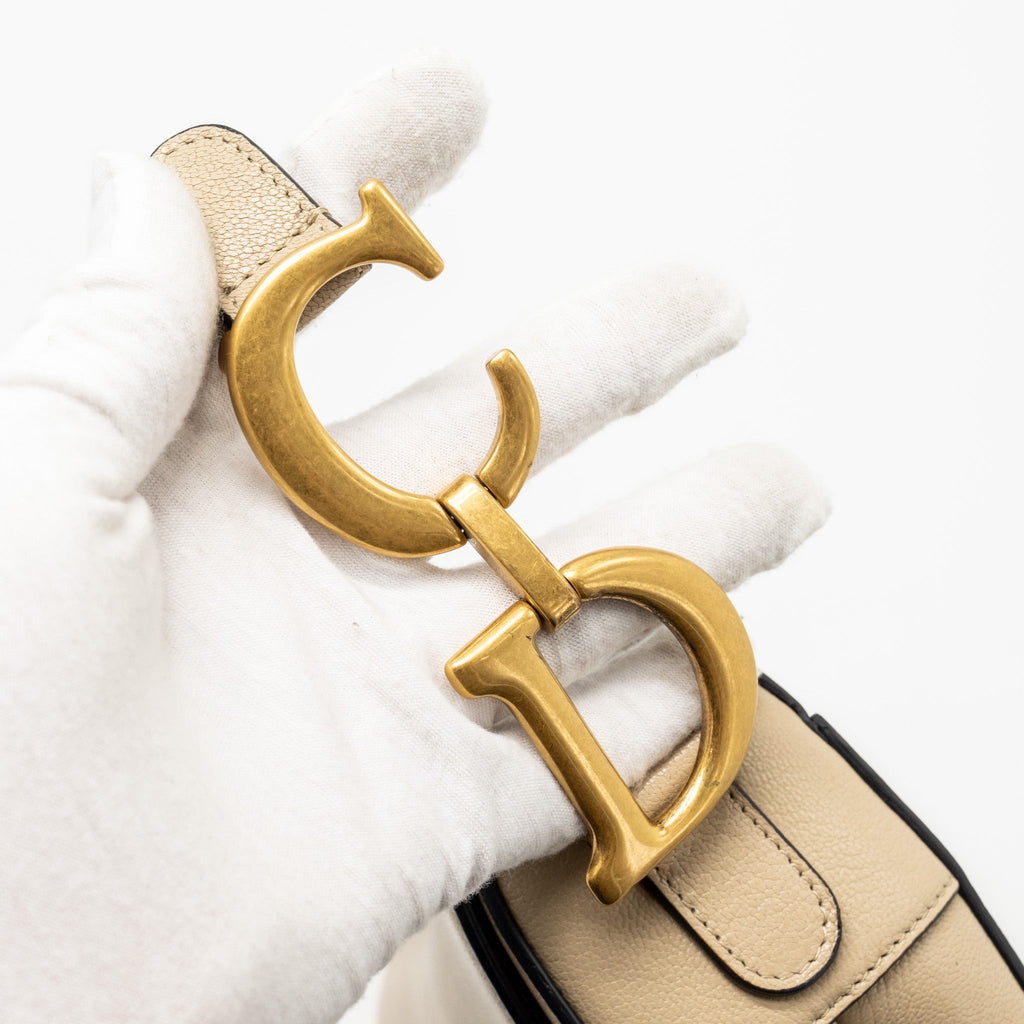 dior-medium-saddle-bag-goatskin-beige-ghw