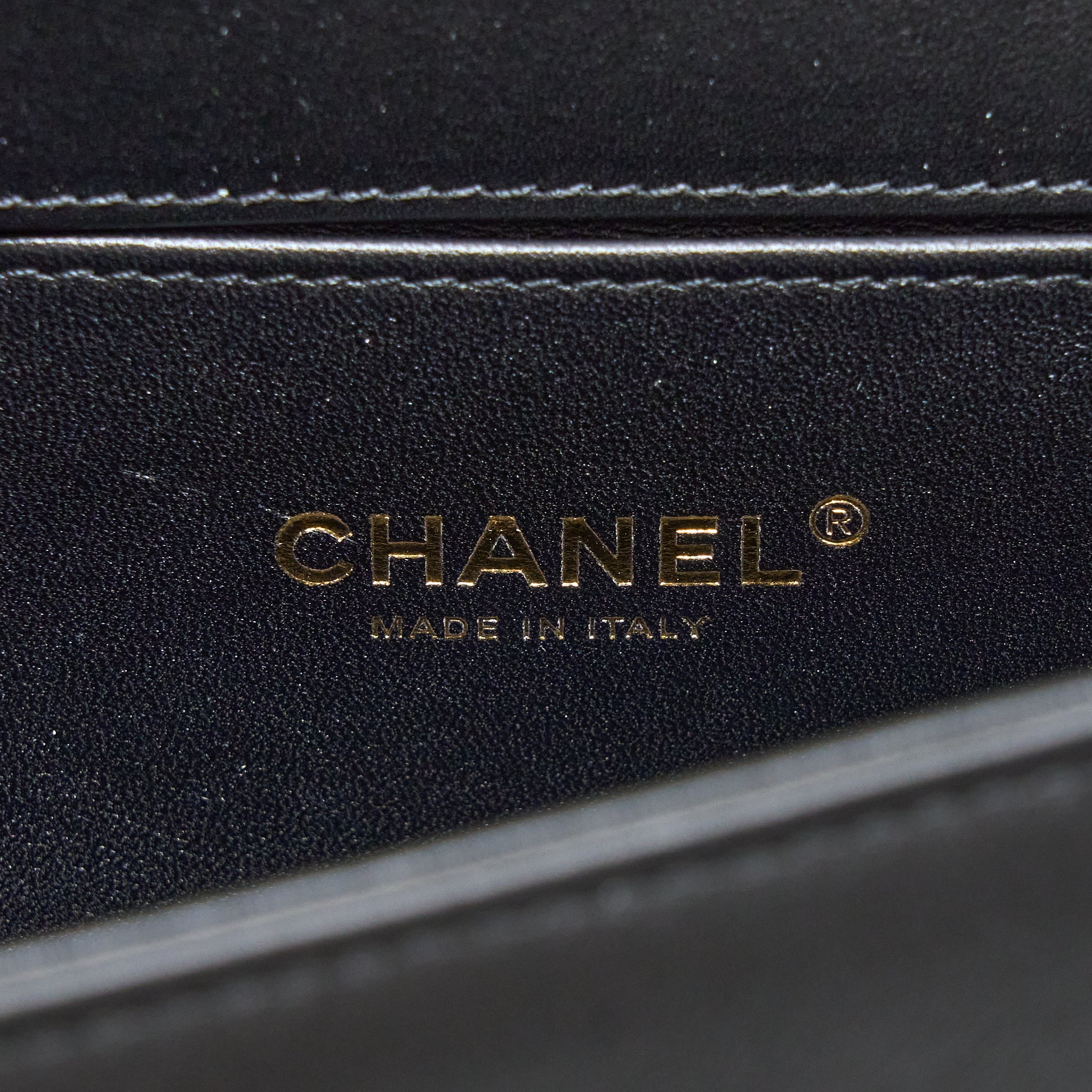 chanel-medium-boy-bag-calfskin-black-ghw-1