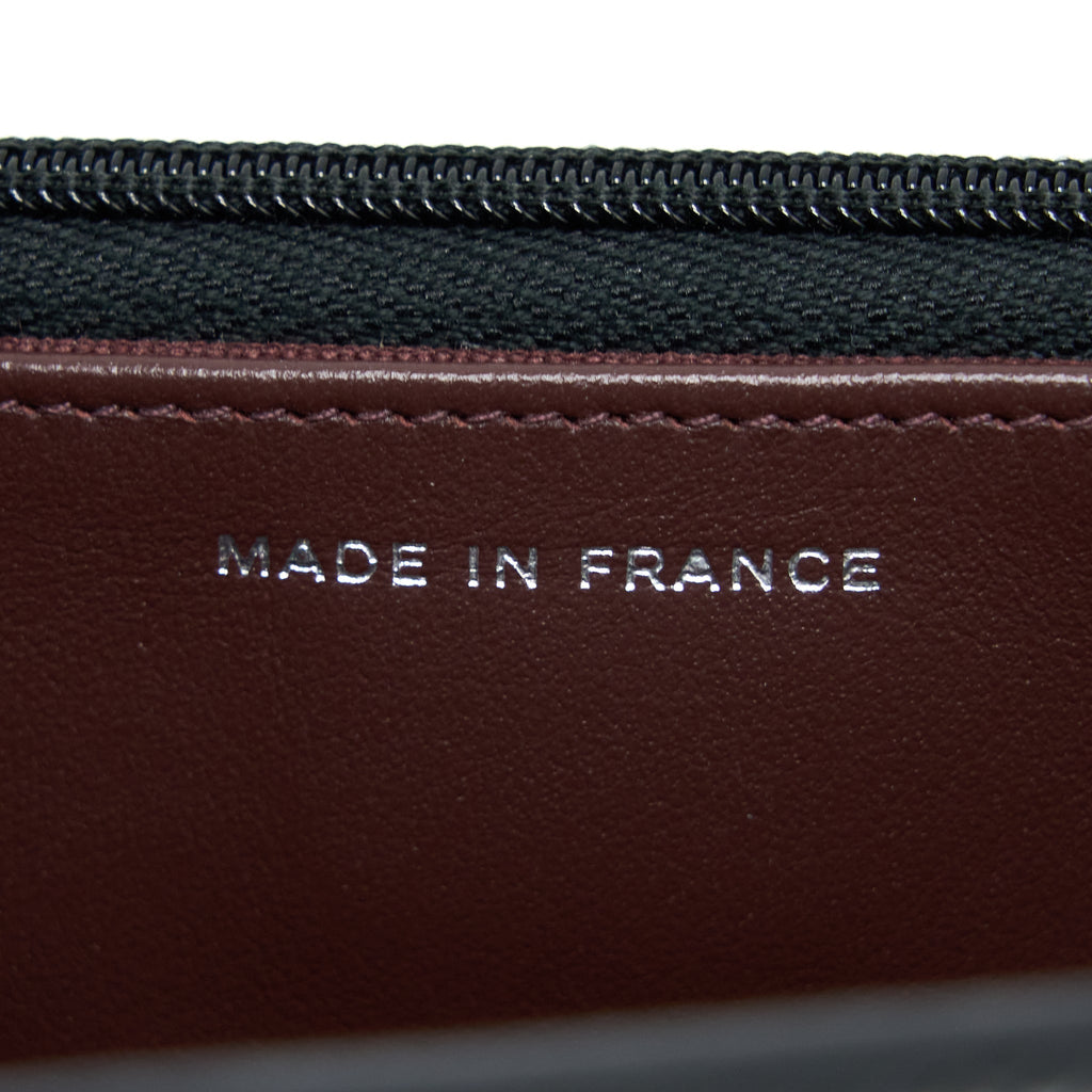 chanel-classic-wallet-on-chain-caviar-black-shwmicrochip