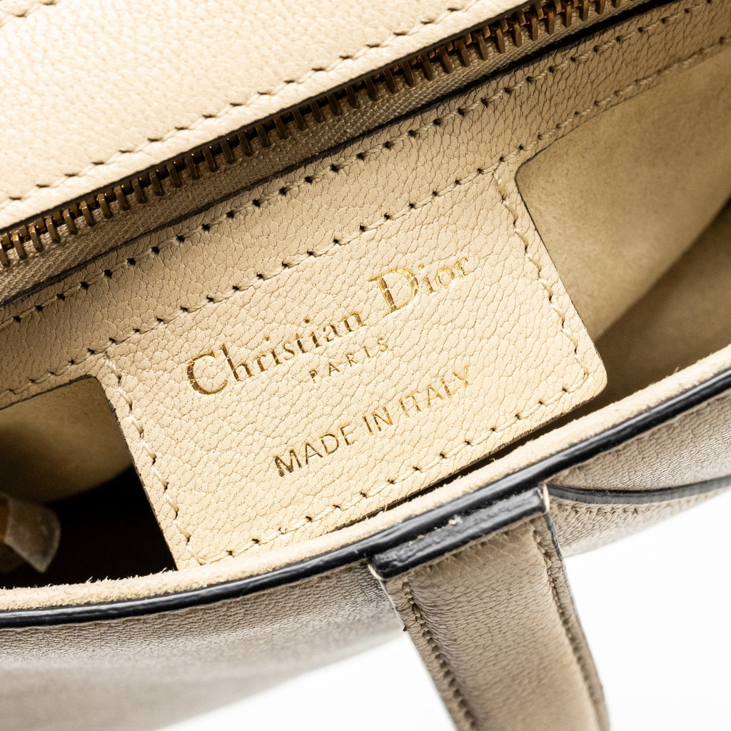 dior-medium-saddle-bag-goatskin-beige-ghw