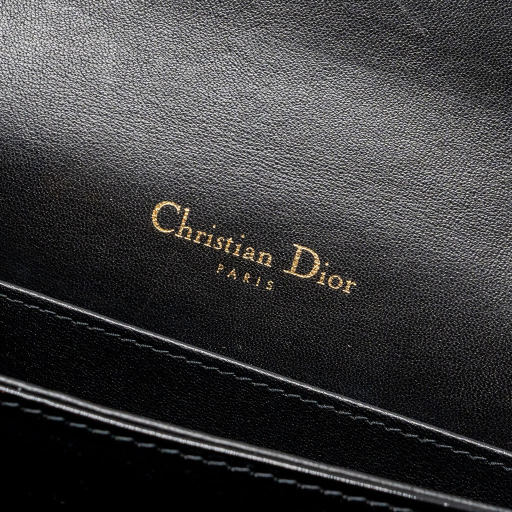 dior-lady-dior-pouch-wallet-on-chain-patent-black-lghw
