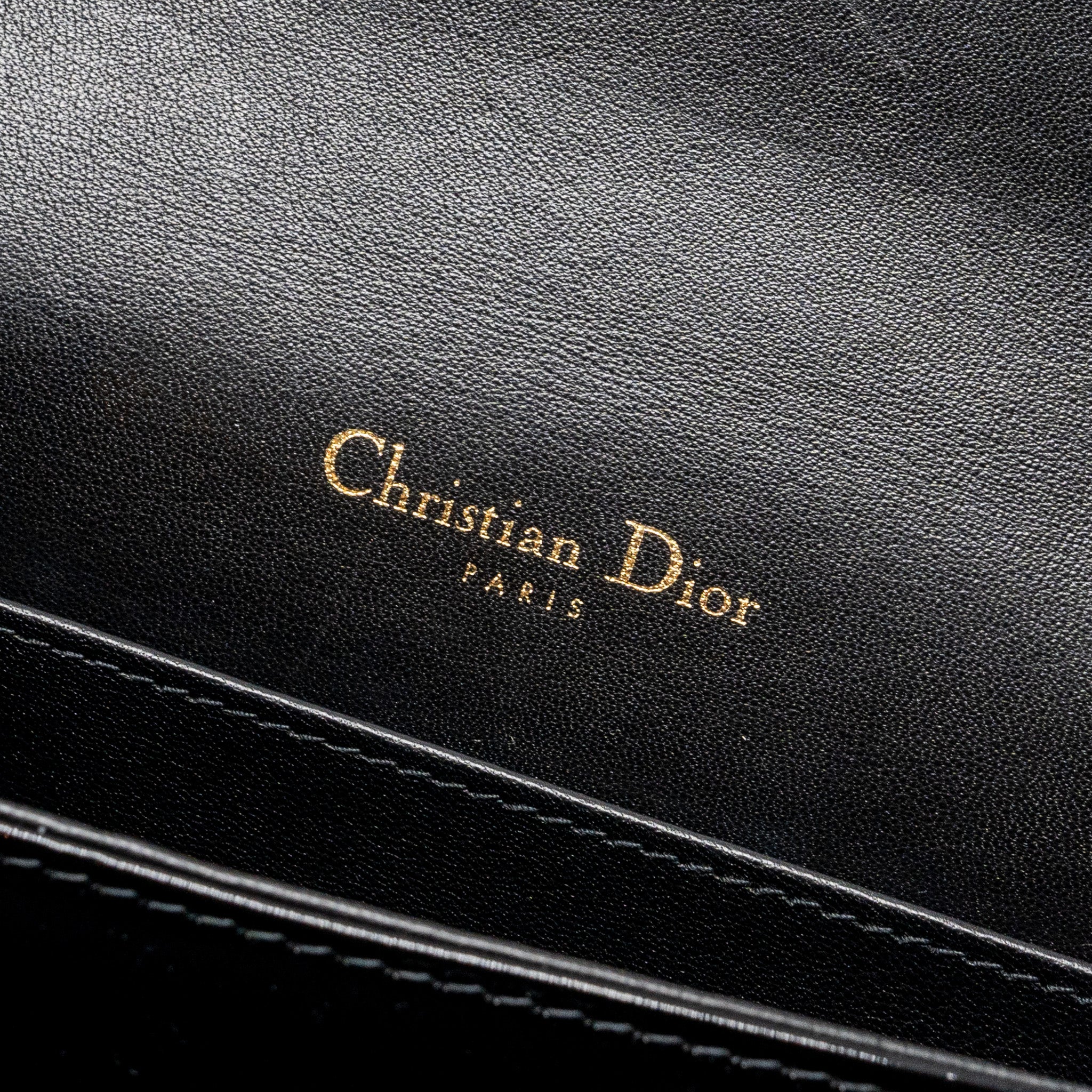 dior-lady-dior-pouch-wallet-on-chain-patent-black-lghw