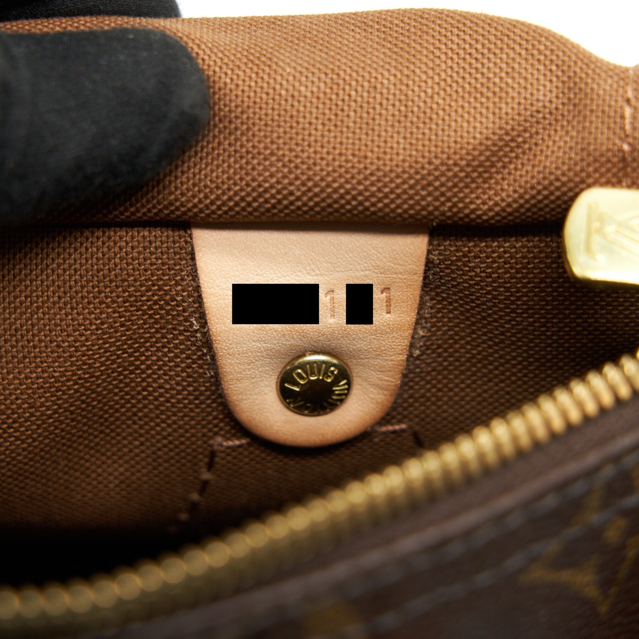 louis-vuitton-speedy25-with-strap-monogram-canvas