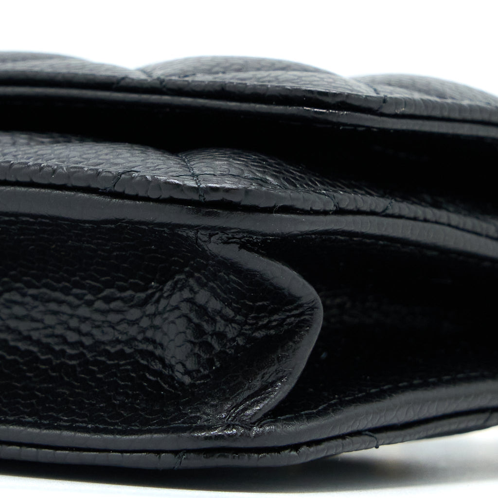 chanel-classic-wallet-on-chain-caviar-black-ghwmicrochip