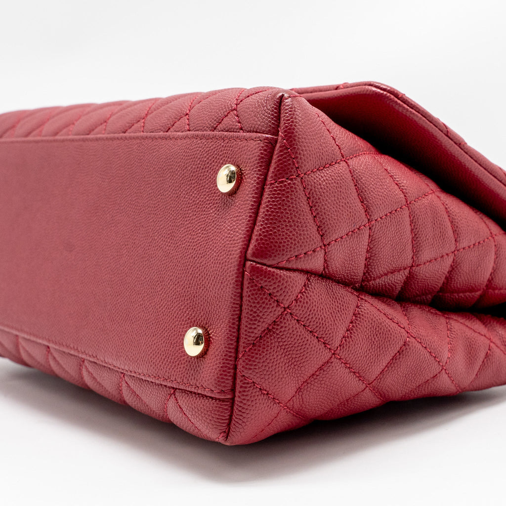 chanel-medium-coco-handle-caviar-red-ghw