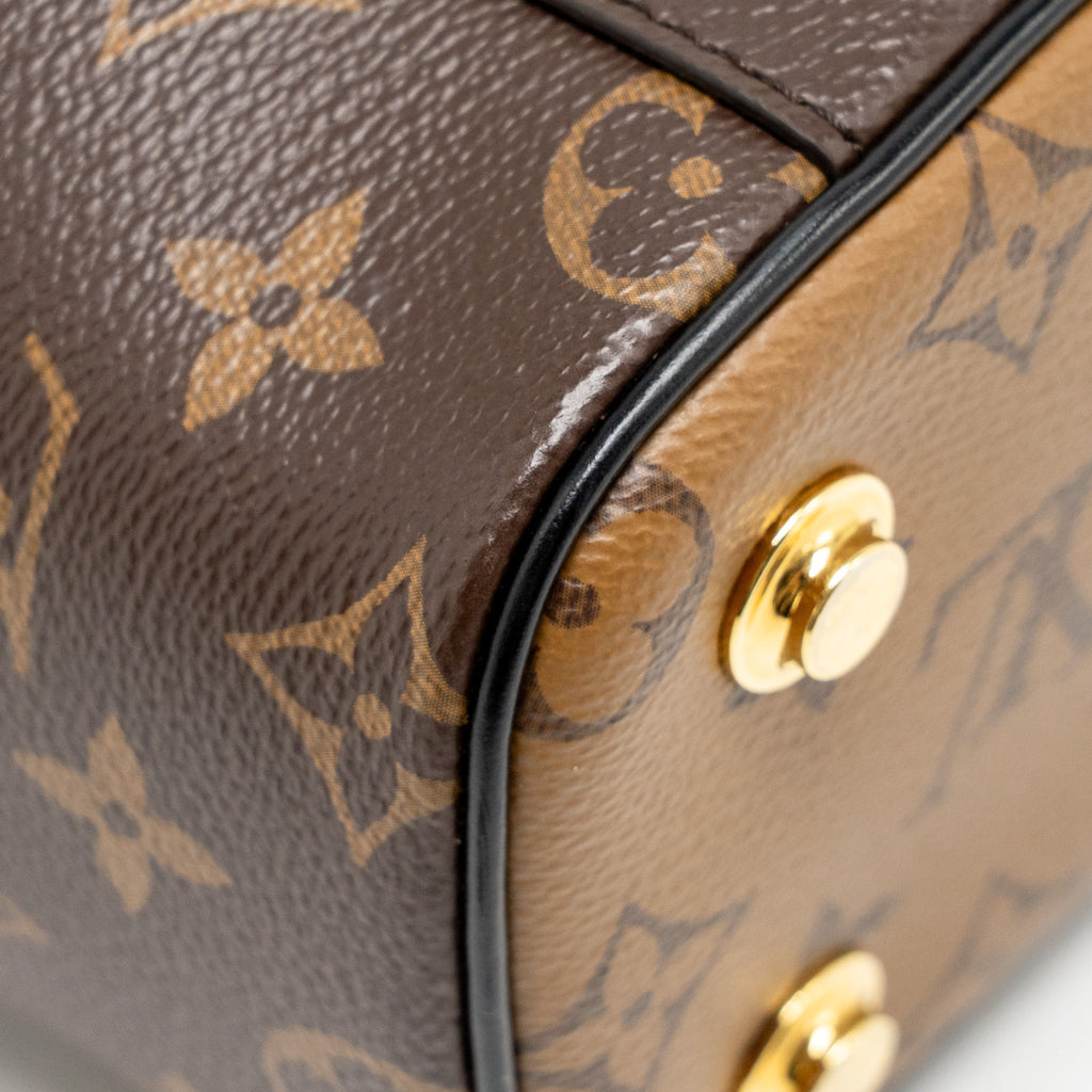 louis-vuitton-vanity-pm-monogram-canvas-ghw-3