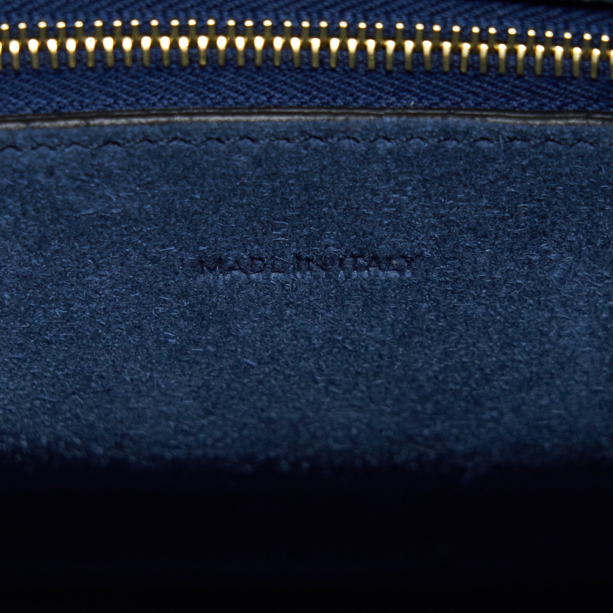 celine-sangle-bucket-bag-navy-ghw-new-logo-1