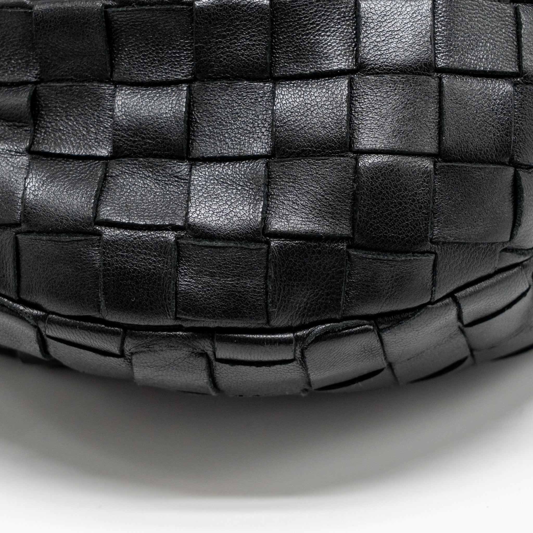 bottega-veneta-small-jodie-lambskin-black-shw-1