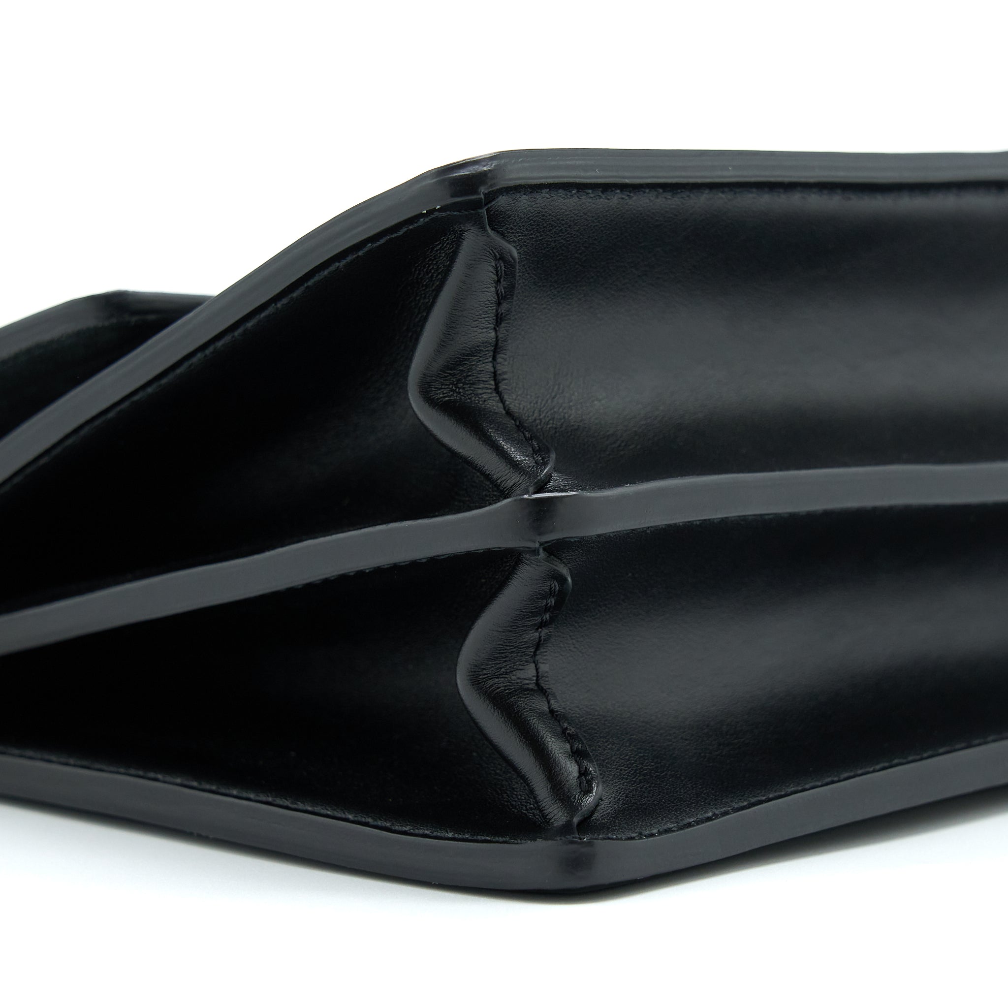 louis-vuitton-dauphine-mm-epi-black-ghw