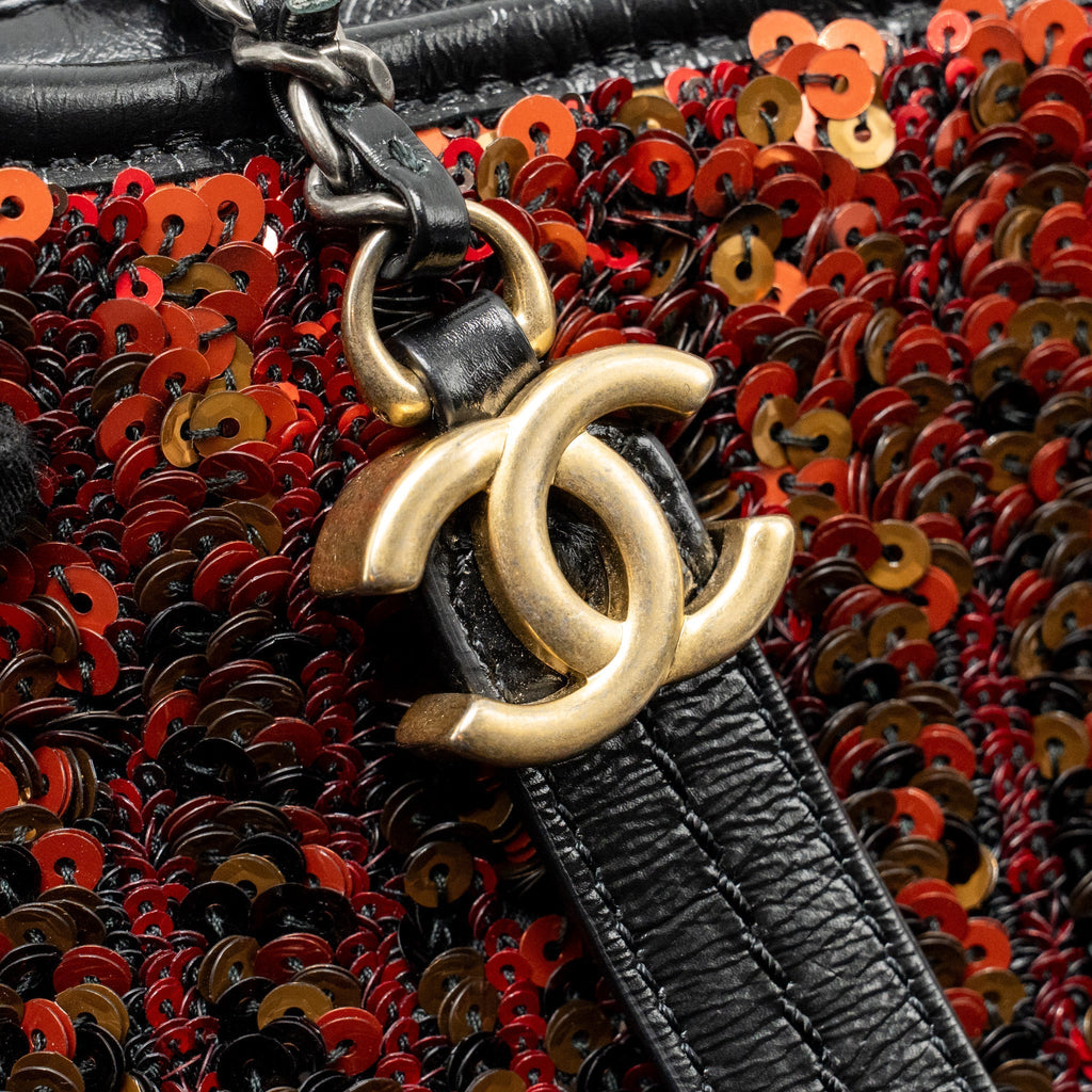 chanel-red