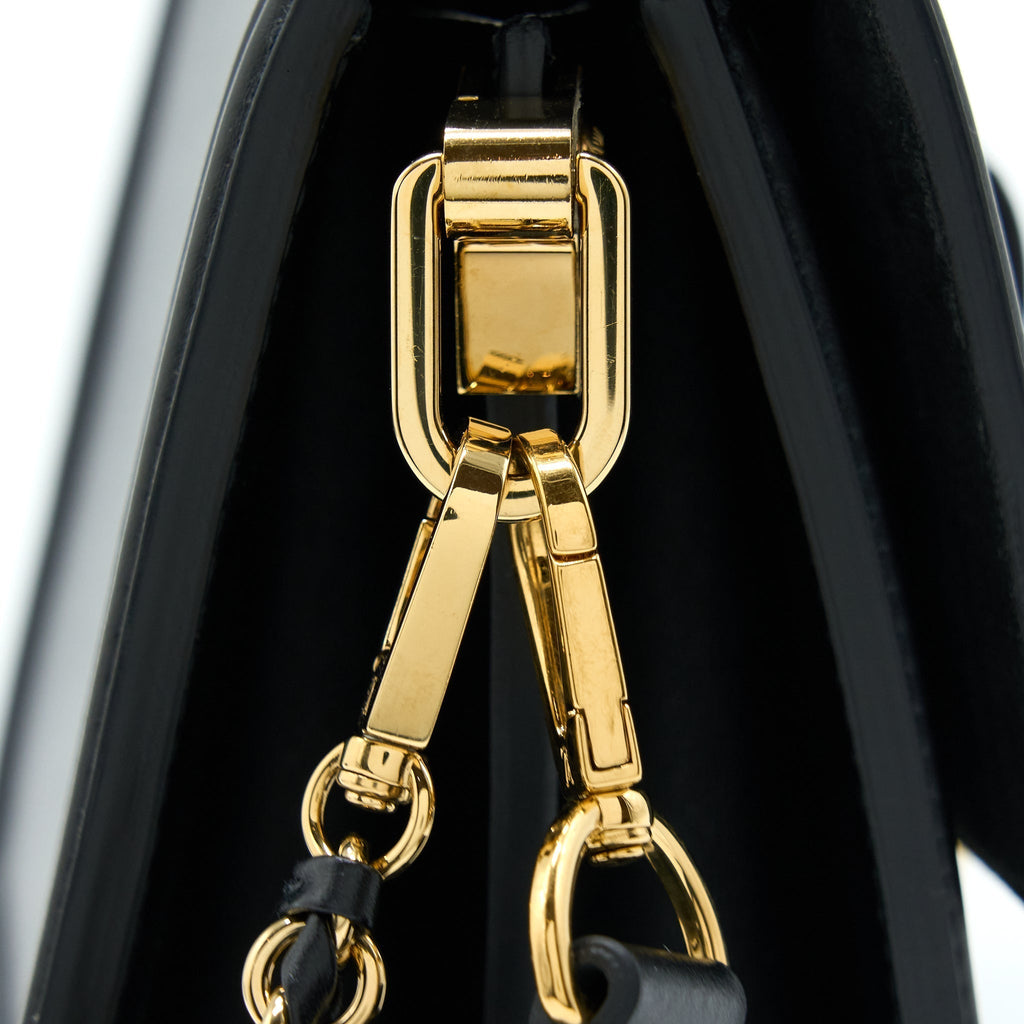 louis-vuitton-dauphine-mm-epi-black-ghw