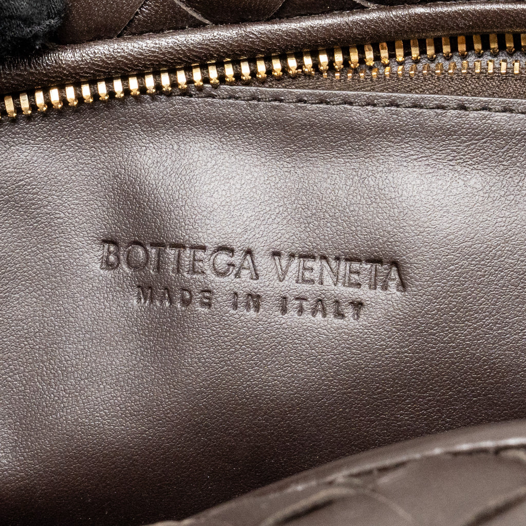 bottega-veneta-classic-jodie-intrecciato-leather-fondant-ghw
