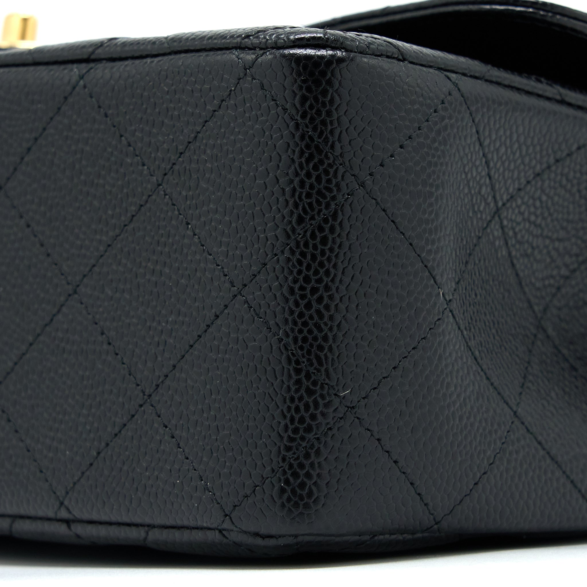 chanel-jumbo-classic-double-flap-bag-caviar-black-ghw-2