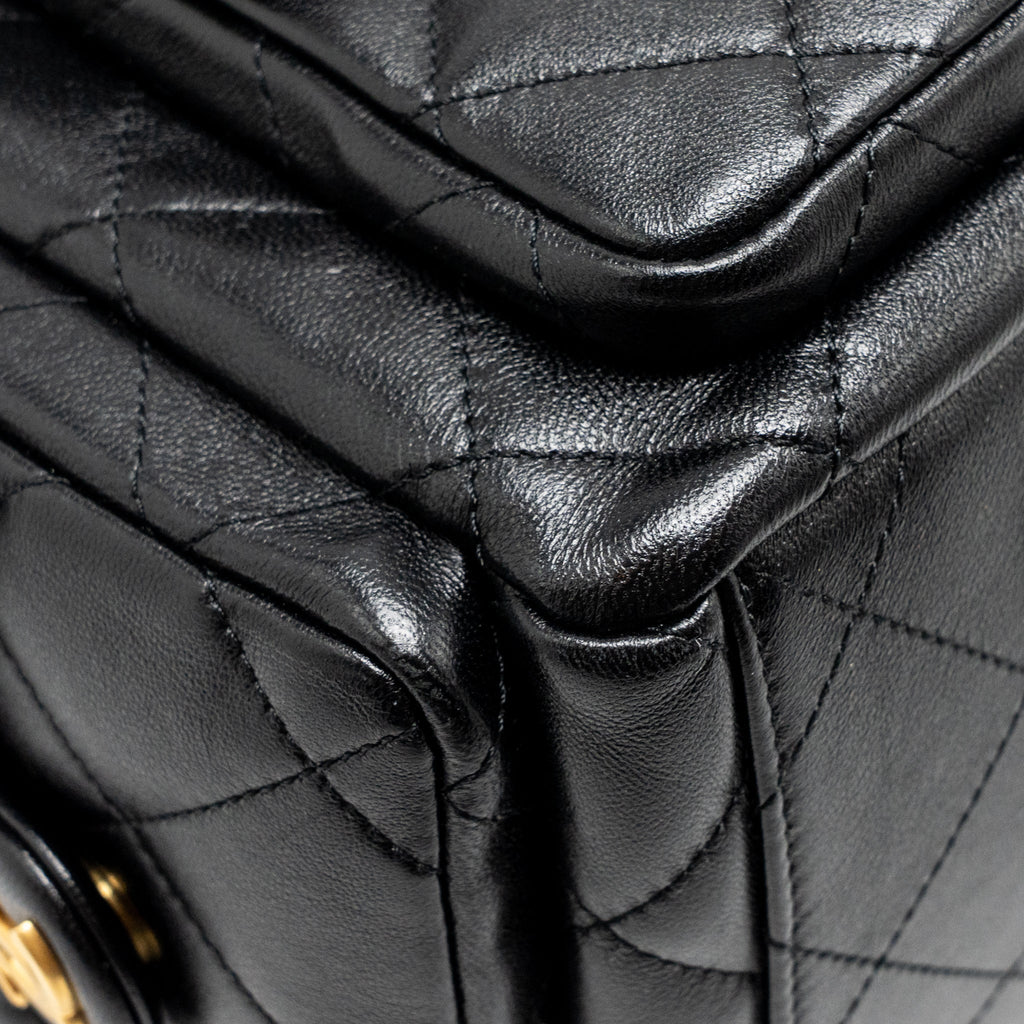chanel-25c-maxi-hobo-bag-lambskin-black-ghw-microchip
