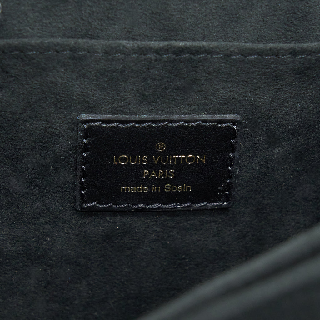 louis-vuitton-dauphine-mm-epi-black-ghw