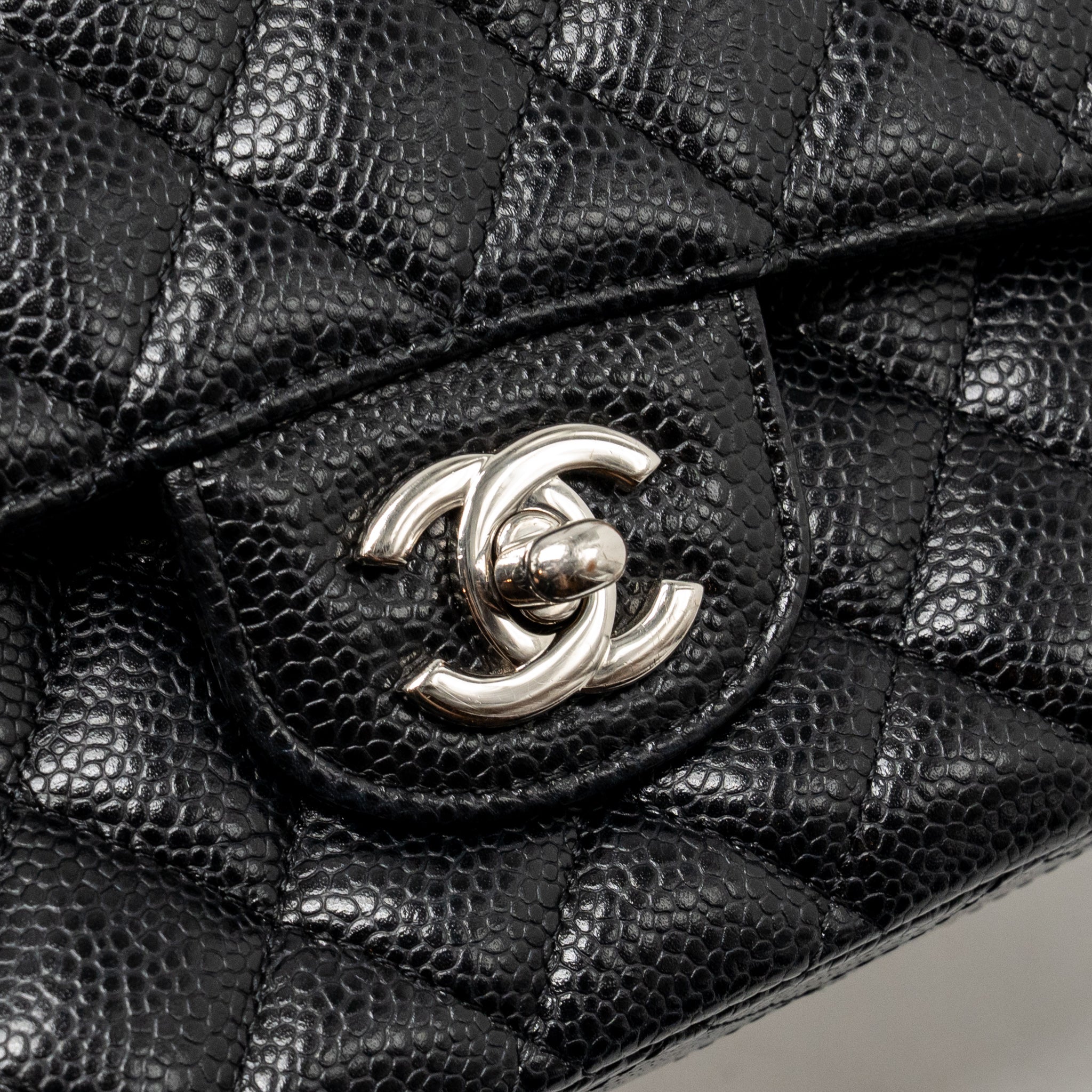 chanel-medium-classic-double-flap-bag-caviar-black-shw-11