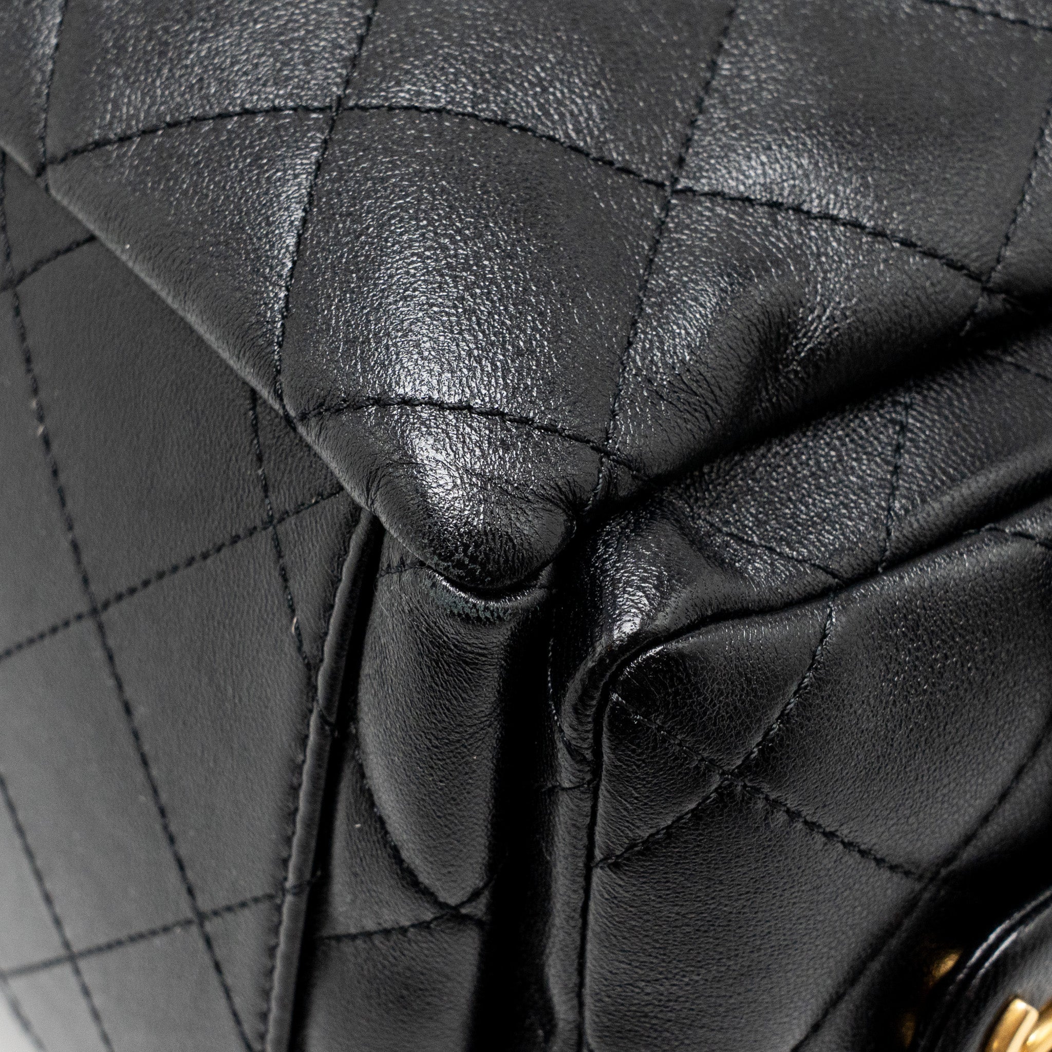 chanel-25c-maxi-hobo-bag-lambskin-black-ghw-microchip