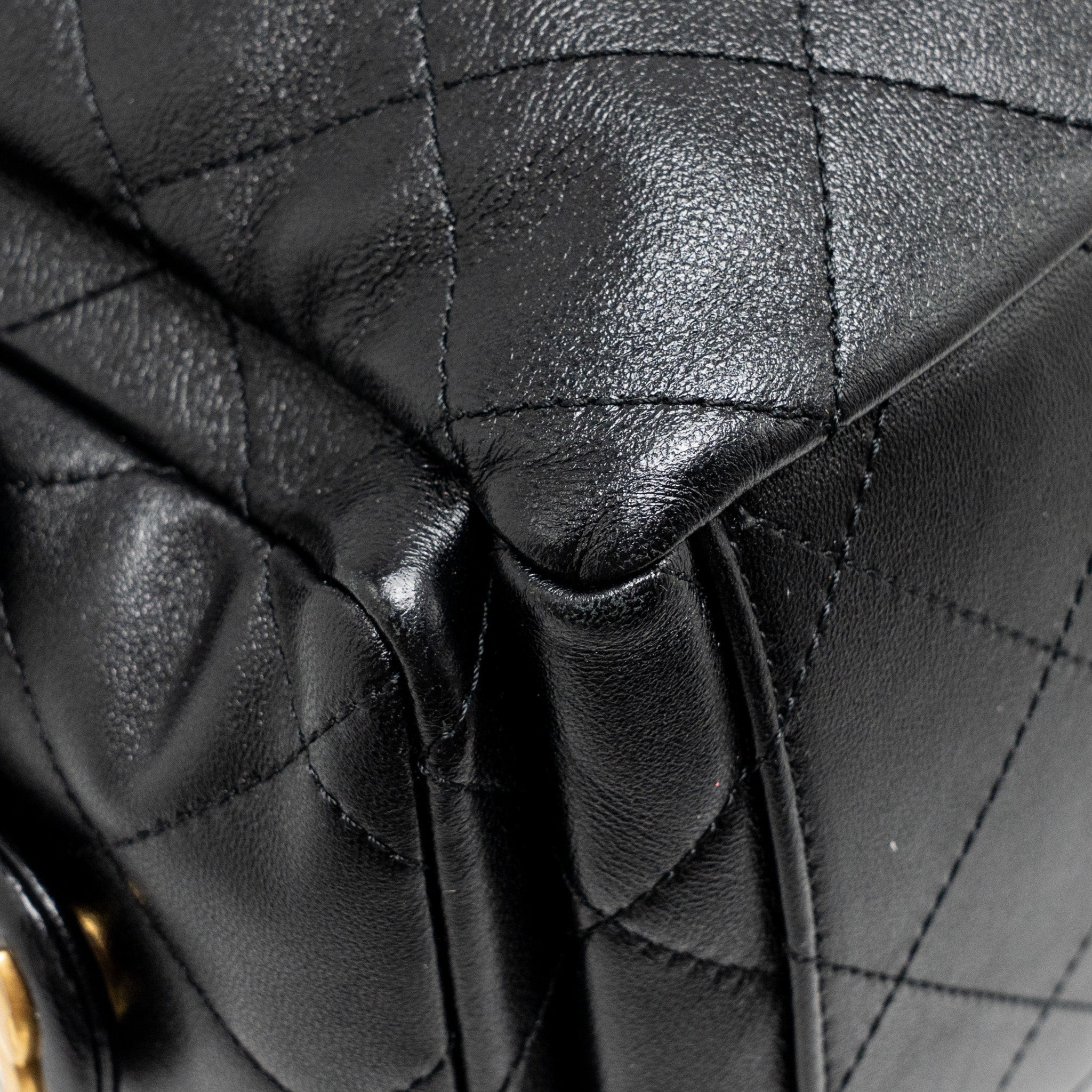 chanel-25c-maxi-hobo-bag-lambskin-black-ghw-microchip