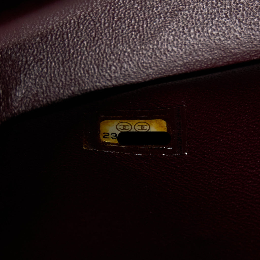 chanel-jumbo-classic-double-flap-bag-caviar-black-ghw-2