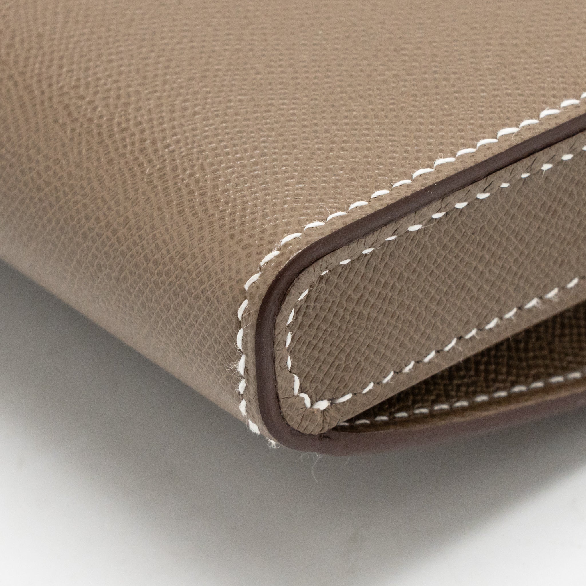 hermes-charniere-to-go-pouch-madame-etoupe-shw-stamp-k