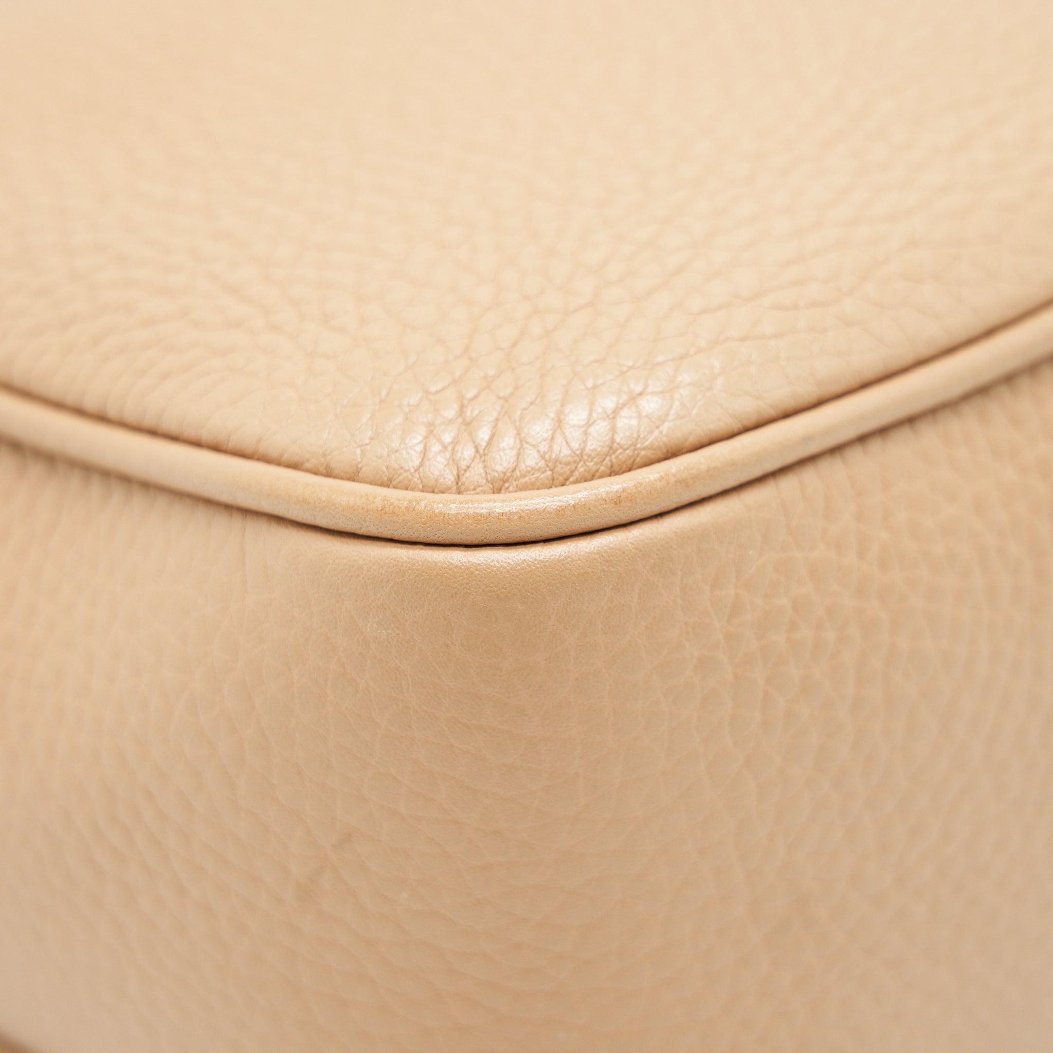 gucci-disco-camera-bag-in-beige