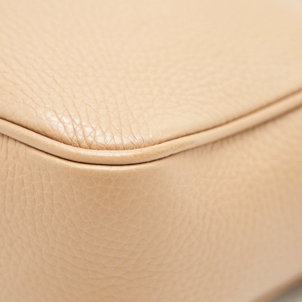 gucci-disco-camera-bag-in-beige