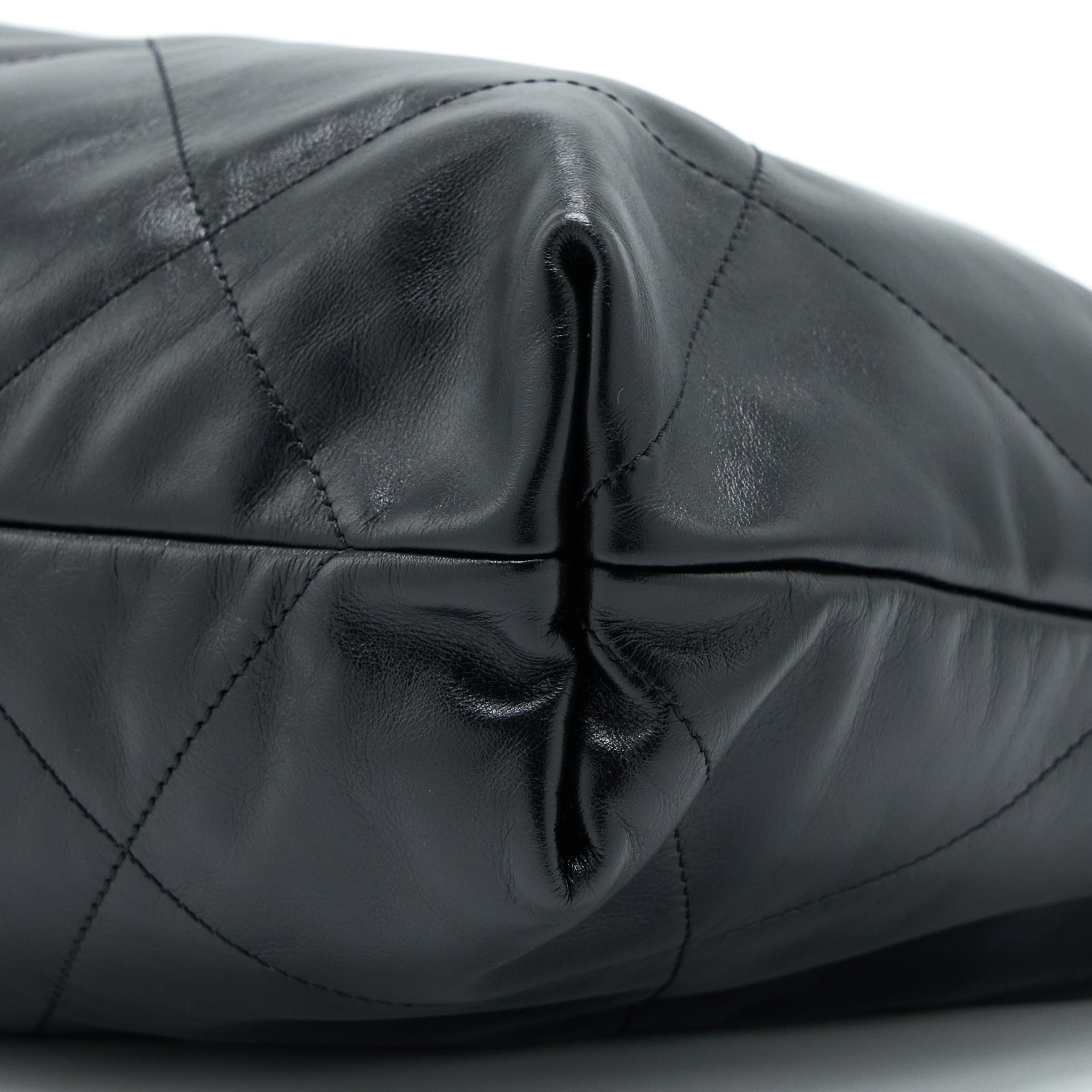 chanel-medium-22-bag-shiny-calfskin-black-brushed-ghw-microchip