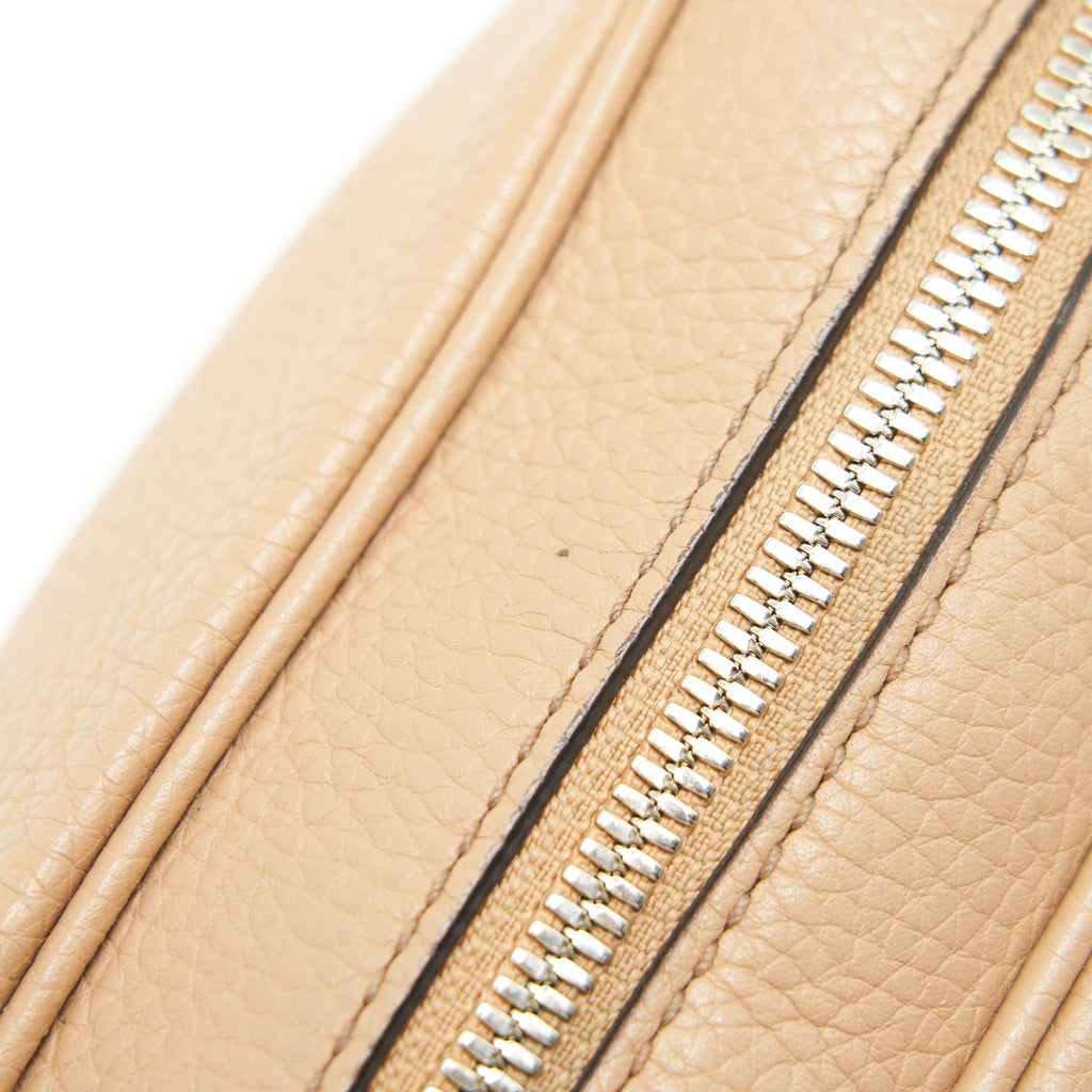 gucci-disco-camera-bag-in-beige
