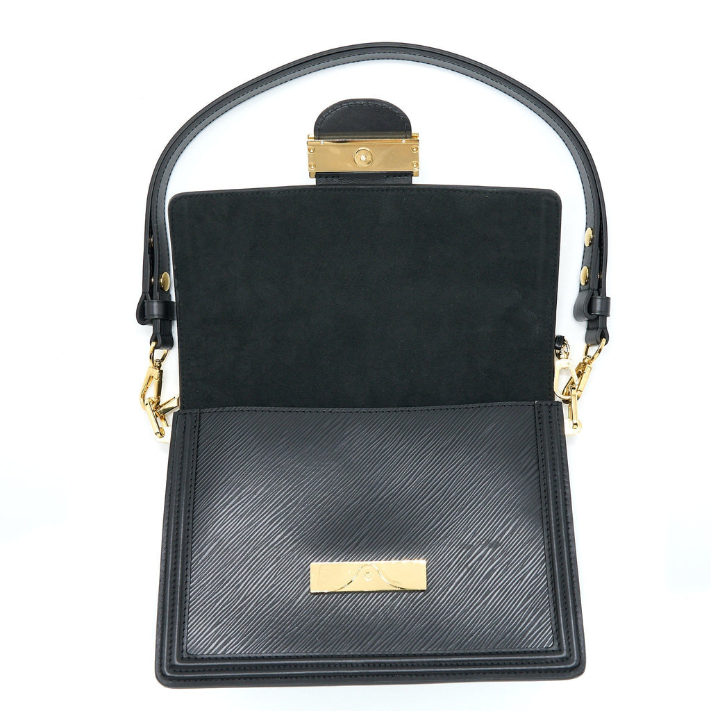 louis-vuitton-dauphine-mm-epi-black-ghw