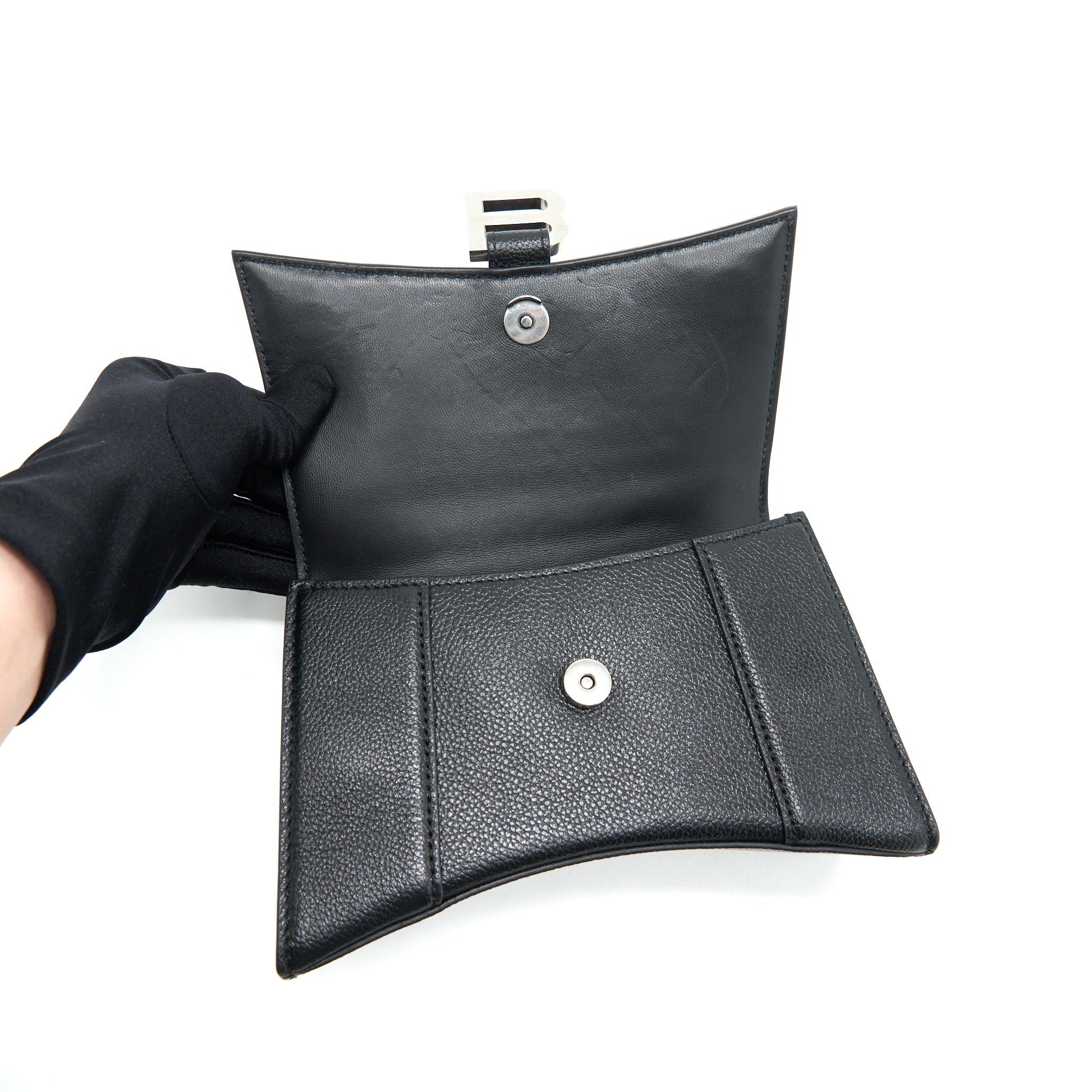 balenciaga-hourglass-as-grained-calfskin-black-shw-1