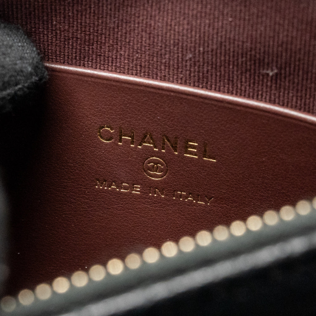 chanel-25a-zip-clutch-with-chain-caviar-black-lghw-microchip-copy