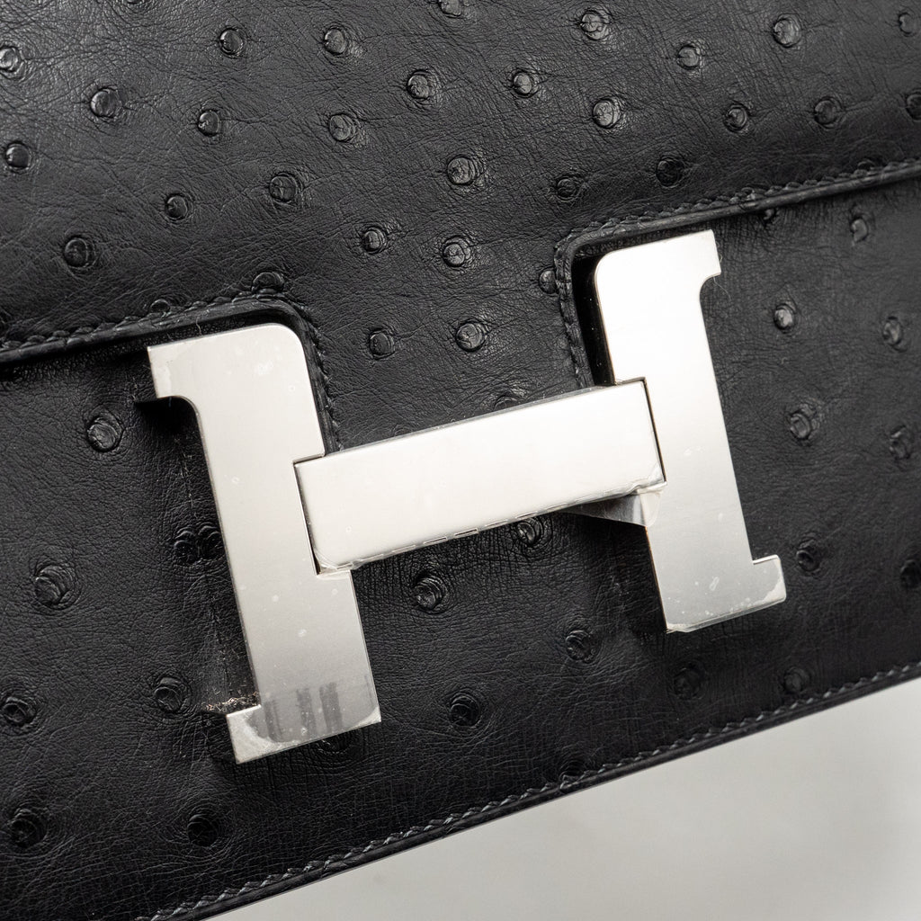 hermes-constance-24-ostrich-black-shw-stamp-k